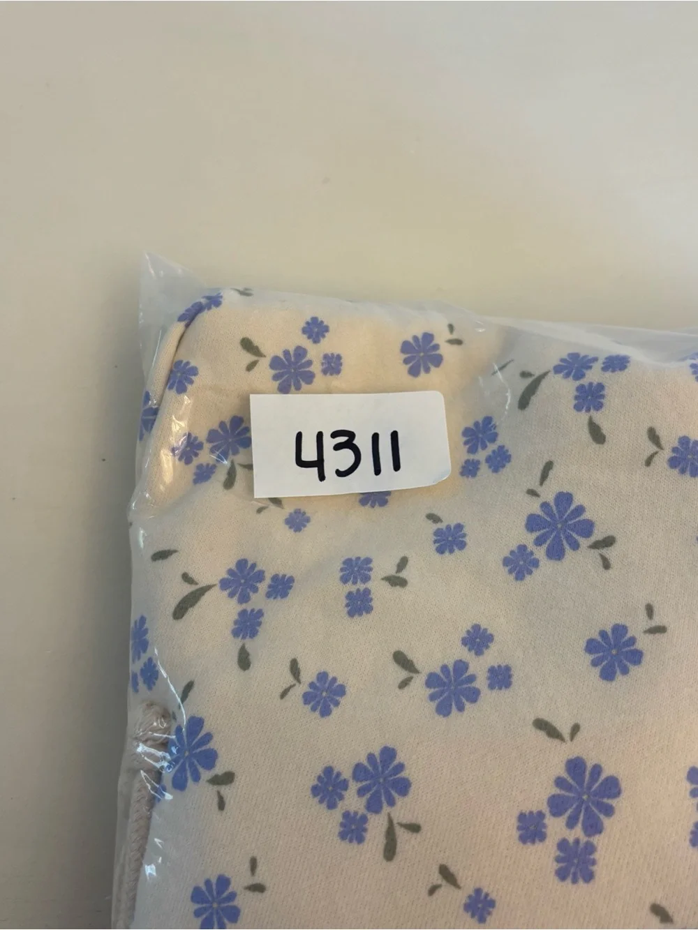 Little Wedgies vintage joggers - blue floral size 3
